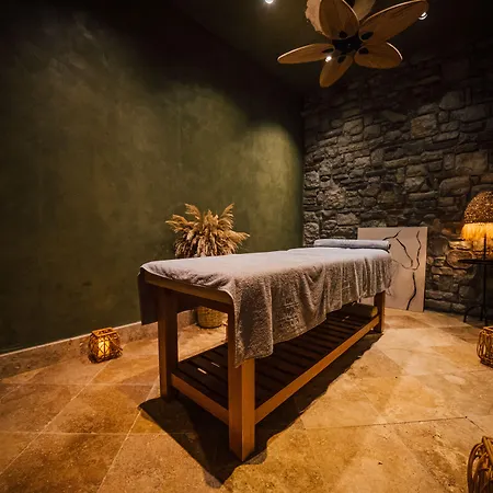 The Remote Hotel