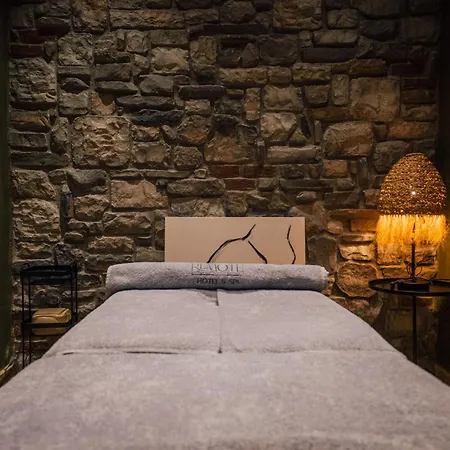 Hotell The Remote 5*